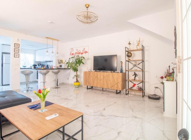 Herverkoop - Rijwoning - Torrevieja - Acequion