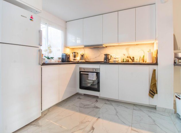 Herverkoop - Rijwoning - Torrevieja - Acequion