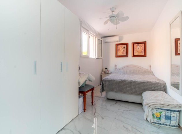 Herverkoop - Rijwoning - Torrevieja - Acequion