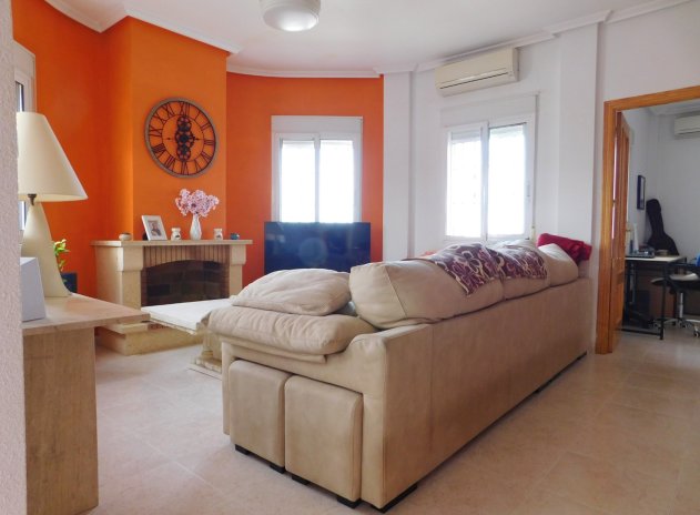 Herverkoop - Villa - Bigastro