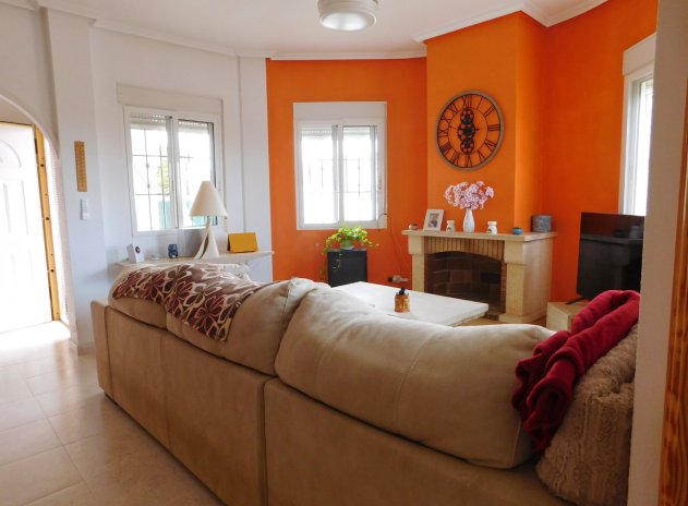 Herverkoop - Villa - Bigastro