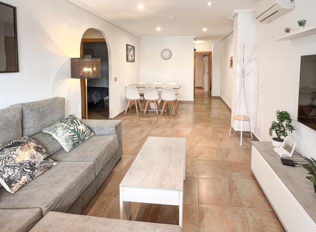 Reventa - Apartamento / Piso - Playa Del Cura - Torrevieja