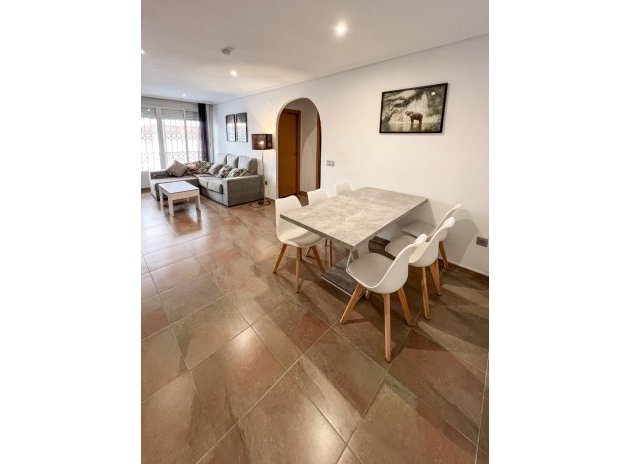 Reventa - Apartamento / Piso - Playa Del Cura - Torrevieja