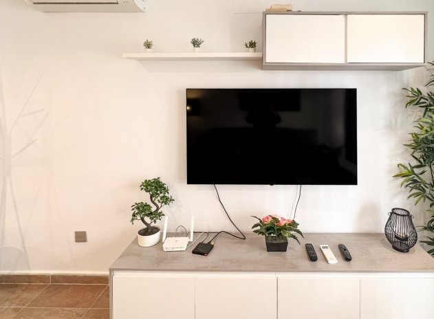 Reventa - Apartamento / Piso - Playa Del Cura - Torrevieja