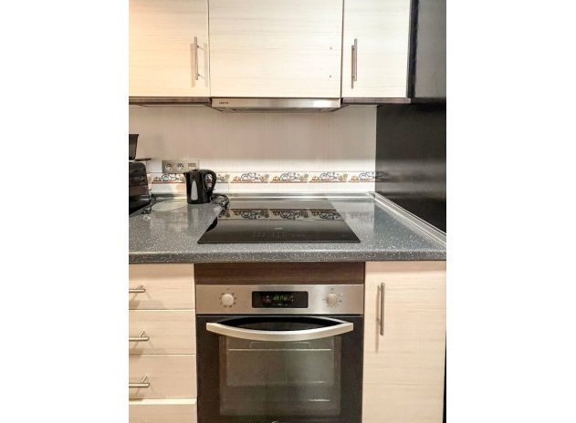 Reventa - Apartamento / Piso - Playa Del Cura - Torrevieja