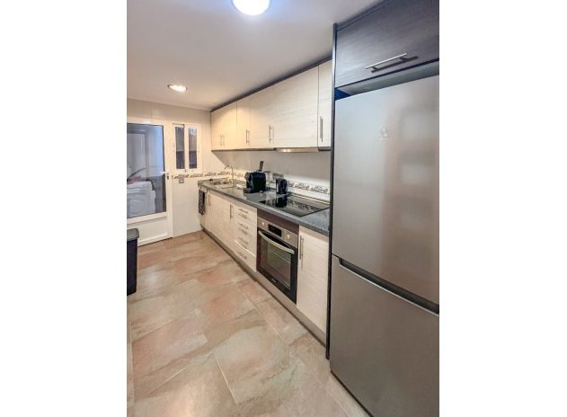 Reventa - Apartamento / Piso - Playa Del Cura - Torrevieja