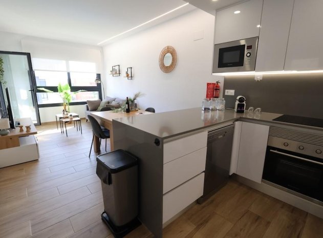 Herverkoop - Appartement - Orihuela Costa - Villamartín