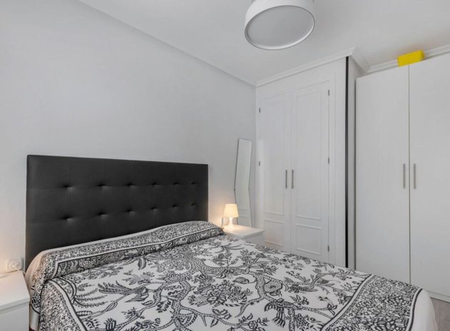 Herverkoop - Appartement - Torrevieja - La Mata