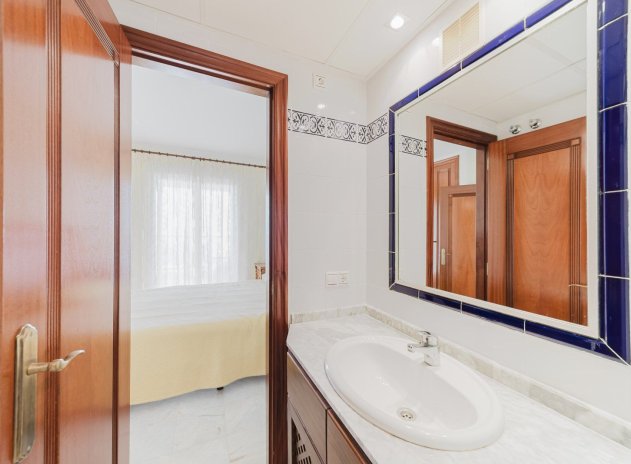 Herverkoop - Appartement - Torrevieja - Playa de los Locos