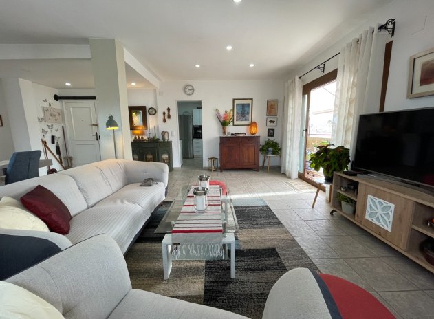 Reventa - Apartamento / Piso - Almoradí - centro