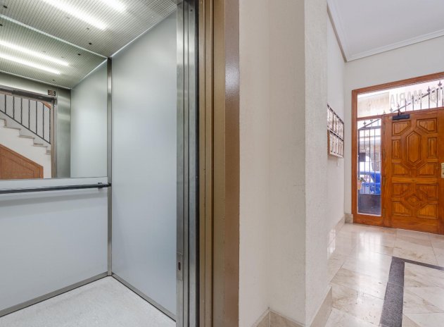 Revente - Appartement - Torrevieja - Parque de las Naciones