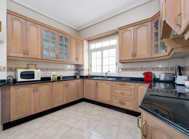 Herverkoop - Appartement - Torrevieja - Acequion