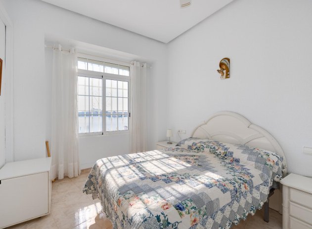 Herverkoop - Appartement - Torrevieja - Acequion