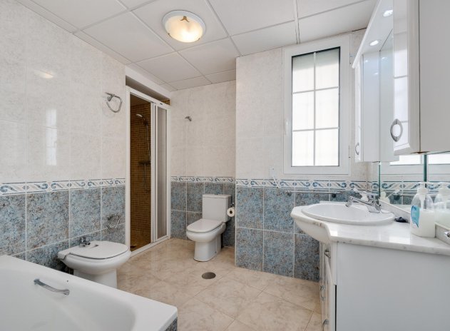 Herverkoop - Appartement - Torrevieja - Acequion