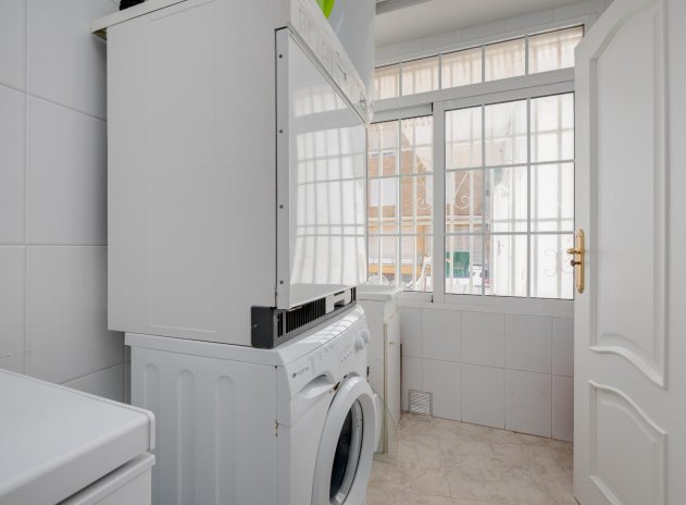 Herverkoop - Appartement - Torrevieja - Acequion