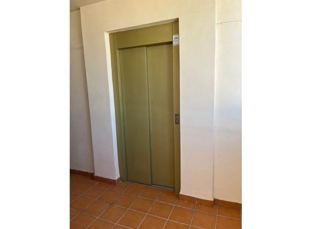 Wiederverkauf - Wohnung - La Florida