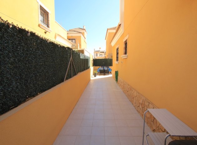 Revente - Villa - Guardamar - El Raso - El Raso