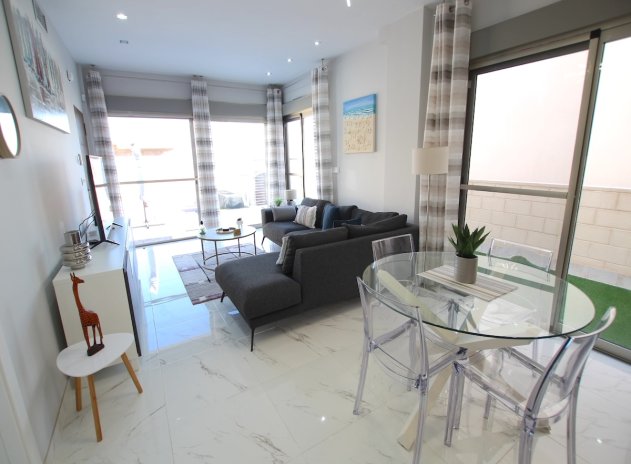 Wiederverkauf - Villa - Villamartin - Villamartín