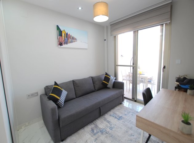 Wiederverkauf - Villa - Villamartin - Villamartín