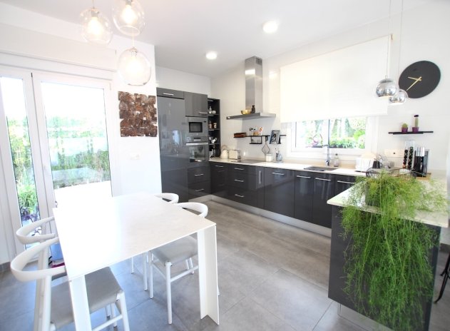 Reventa - Villa - Benijófar - Benijofar