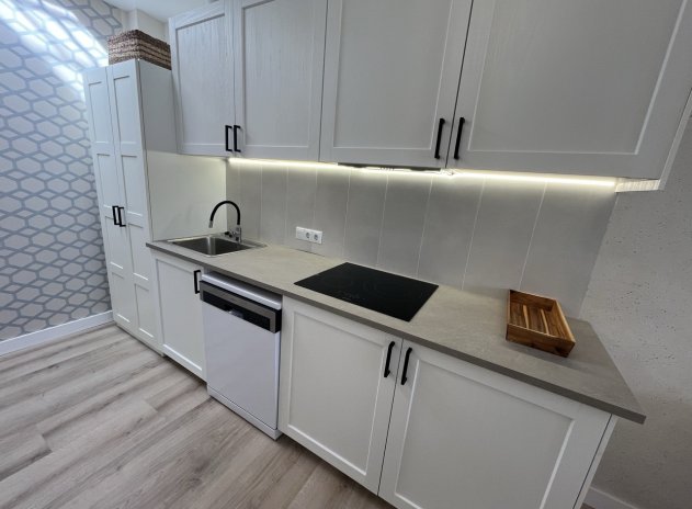 Herverkoop - Finca / Plattelands Woning - Torrevieja - Torretas