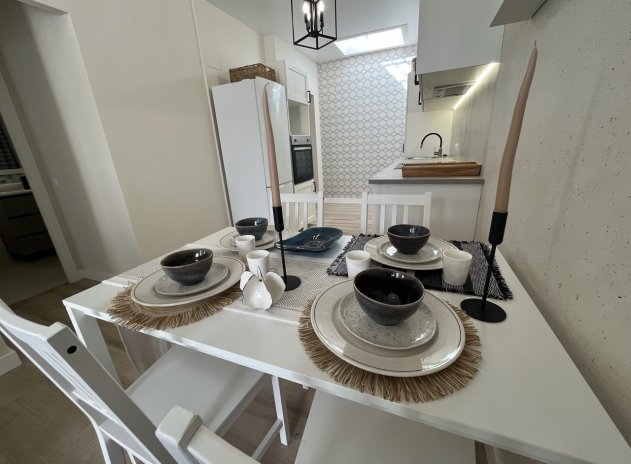 Herverkoop - Finca / Plattelands Woning - Torrevieja - Torretas