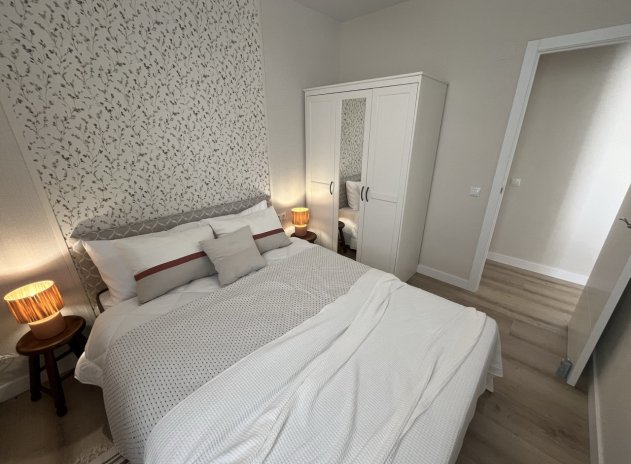 Herverkoop - Finca / Plattelands Woning - Torrevieja - Torretas