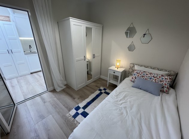 Herverkoop - Finca / Plattelands Woning - Torrevieja - Torretas