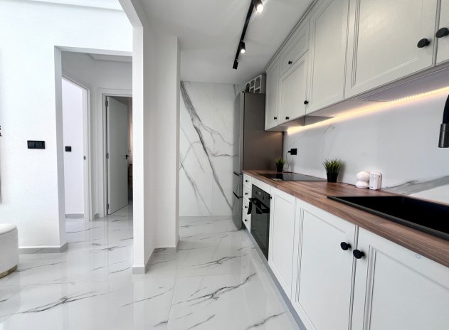 Resale - Apartment / Flat * - Playa Flamenca - Playa Flamenca *