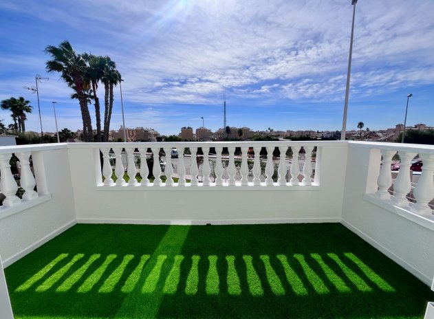Resale - Apartment / Flat * - Playa Flamenca - Playa Flamenca *