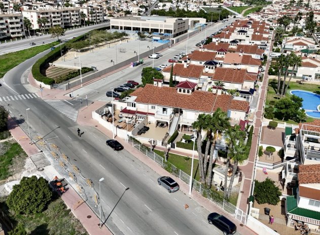 Resale - Apartment / Flat * - Playa Flamenca - Playa Flamenca *