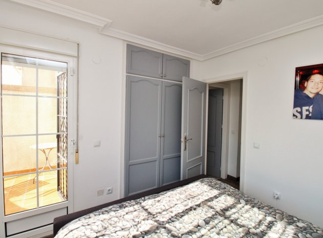 Reventa - Casa adosada - Villamartin - Villamartín