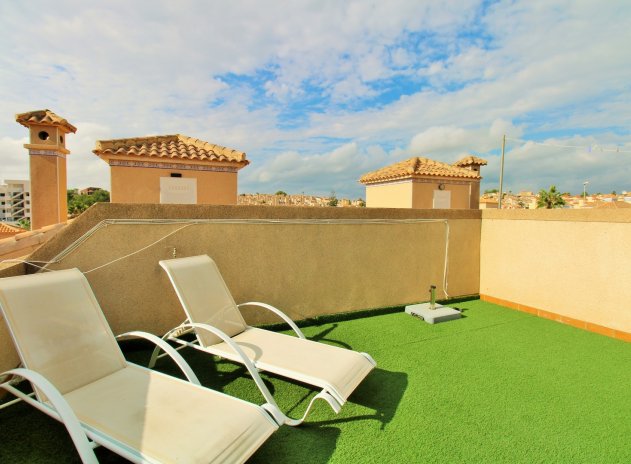 Reventa - Casa adosada - Villamartin - Villamartín