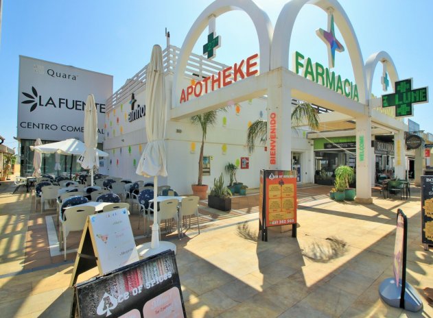 Reventa - Casa adosada - Villamartin - Villamartín