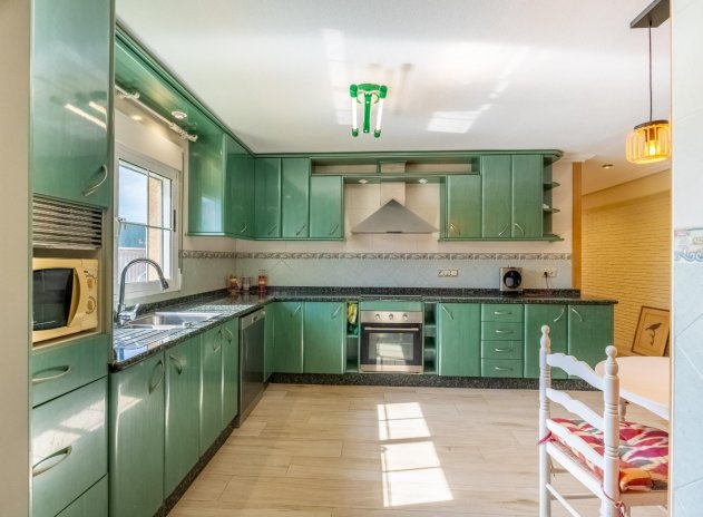 Herverkoop - Villa - Torrevieja - El chaparral