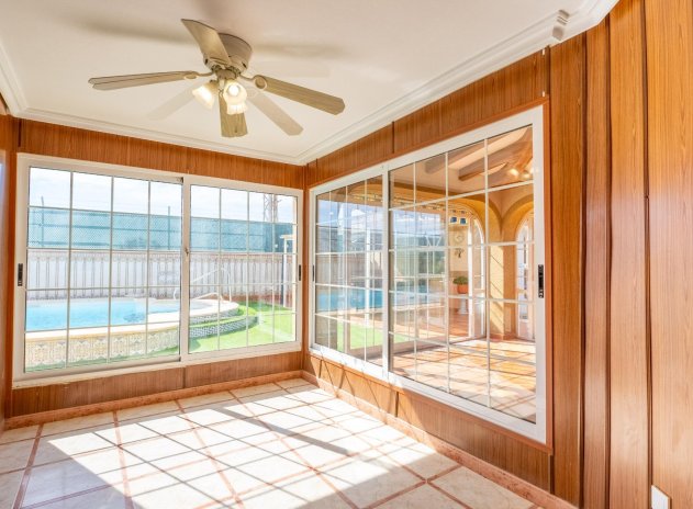 Herverkoop - Villa - Torrevieja - El chaparral