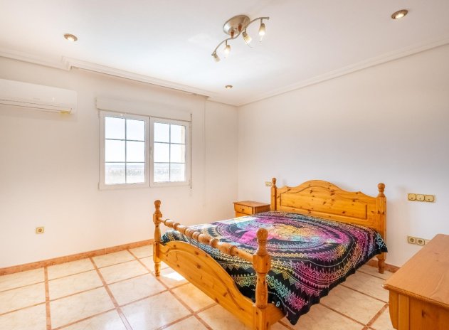 Herverkoop - Villa - Torrevieja - El chaparral