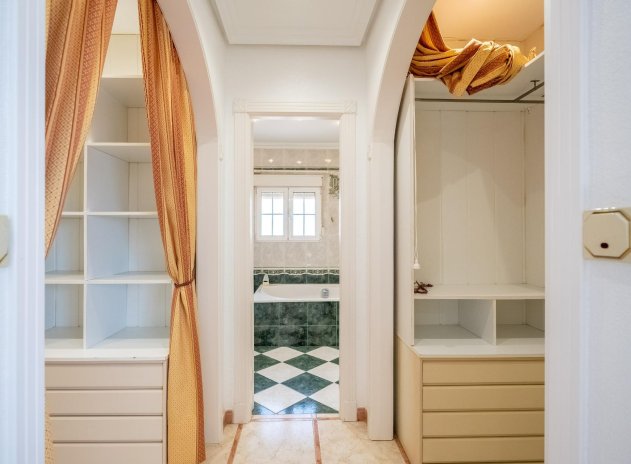 Herverkoop - Villa - Torrevieja - El chaparral