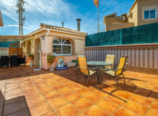 Herverkoop - Villa - Torrevieja - El chaparral