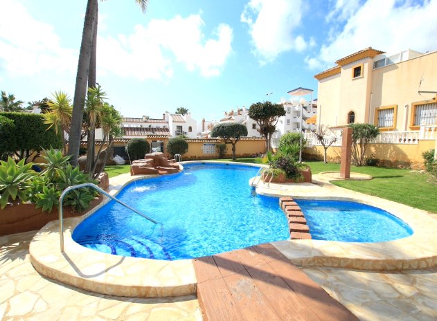 Resale - Townhouse * - Villamartin