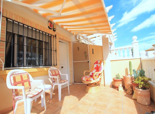 Resale - Townhouse * - Villamartin