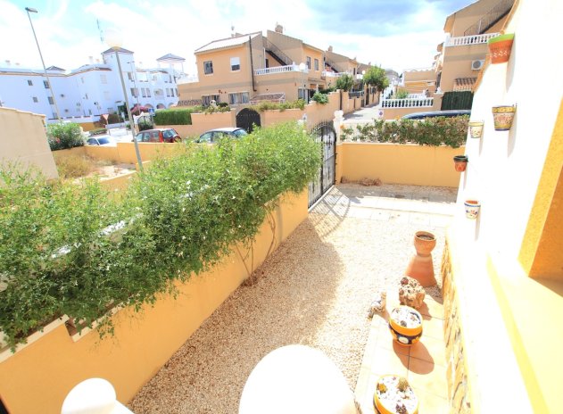 Resale - Townhouse * - Villamartin