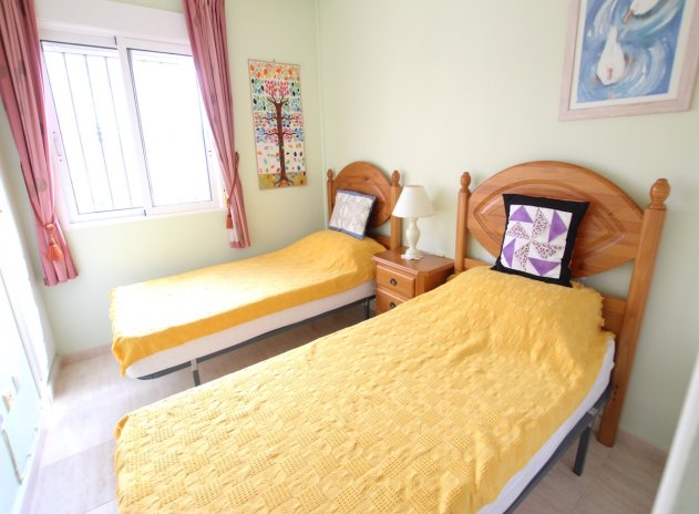 Resale - Townhouse * - Villamartin