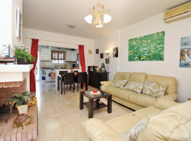 Resale - Apartment / Flat * - Playa Flamenca - Playa Flamenca *