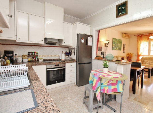 Resale - Apartment / Flat * - Playa Flamenca - Playa Flamenca *