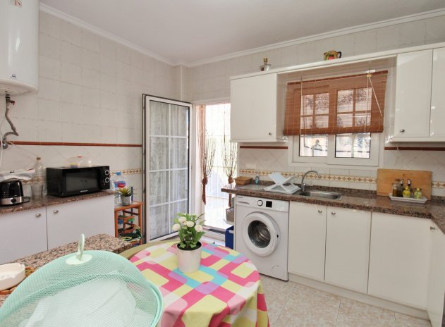 Resale - Apartment / Flat * - Playa Flamenca - Playa Flamenca *
