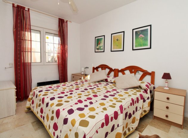 Resale - Apartment / Flat * - Playa Flamenca - Playa Flamenca *