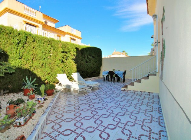 Resale - Apartment / Flat * - Playa Flamenca - Playa Flamenca *