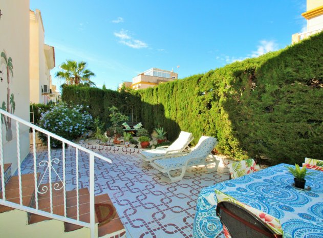 Resale - Apartment / Flat * - Playa Flamenca - Playa Flamenca *