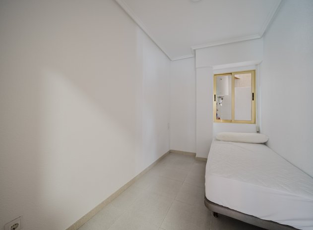 Herverkoop - Appartement - Torrevieja - La Mata